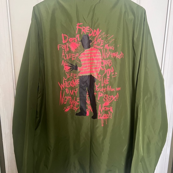 Rare hot topic New Line cinema The nightmare on elm st windbreaker XL - Picture 2 of 4